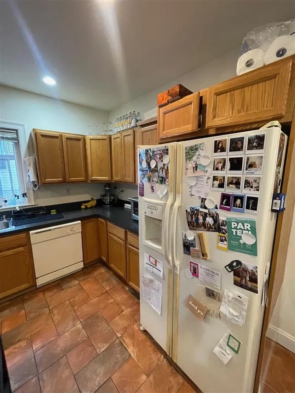 2 bed, 1 bath apartment for rent at 23 Hall St Unit 2, Powder House Square — photo 11 of 21
