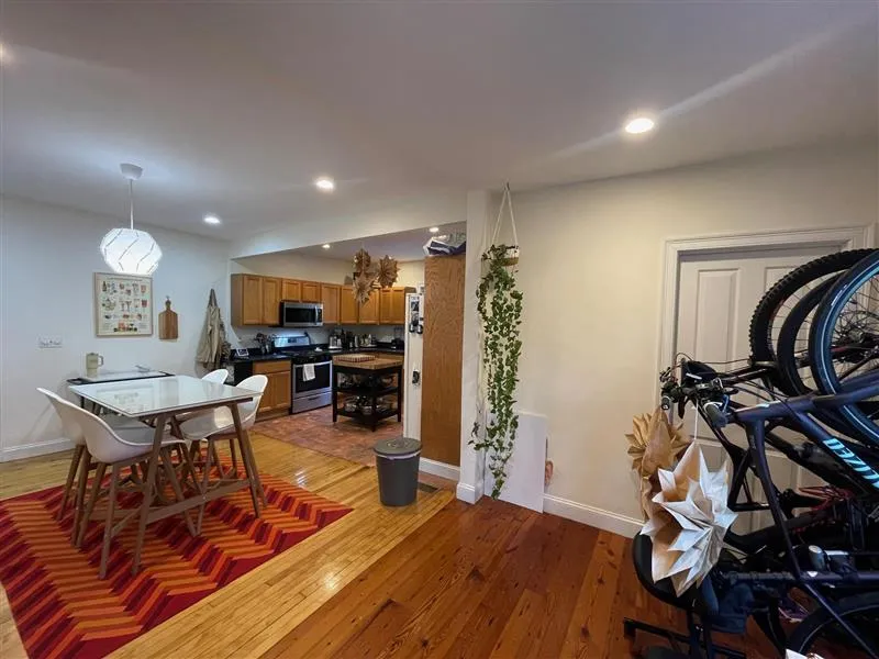 2 bed, 1 bath apartment for rent at 23 Hall St Unit 2, Powder House Square — photo 15 of 21