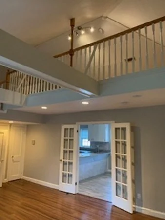 1 bed, 1 bath apartment for rent at 23 Hammond Pond Pkwa Unit 3, Chestnut Hill — photo 2 of 5