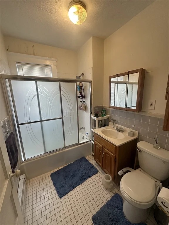 4 bed, 1 bath apartment for rent at 23 Harold St Unit 2, Union Square — photo 6 of 17