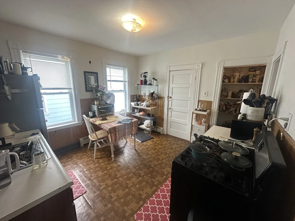4 bed, 1 bath apartment for rent at 23 Harold St Unit 2, Union Square — photo 9 of 17