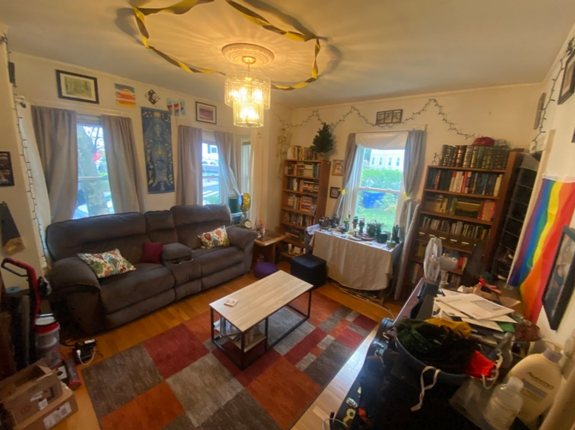 2 bed, 1 bath apartment for rent at 23 Harrison St Unit 1, Ward Two — photo 6 of 16
