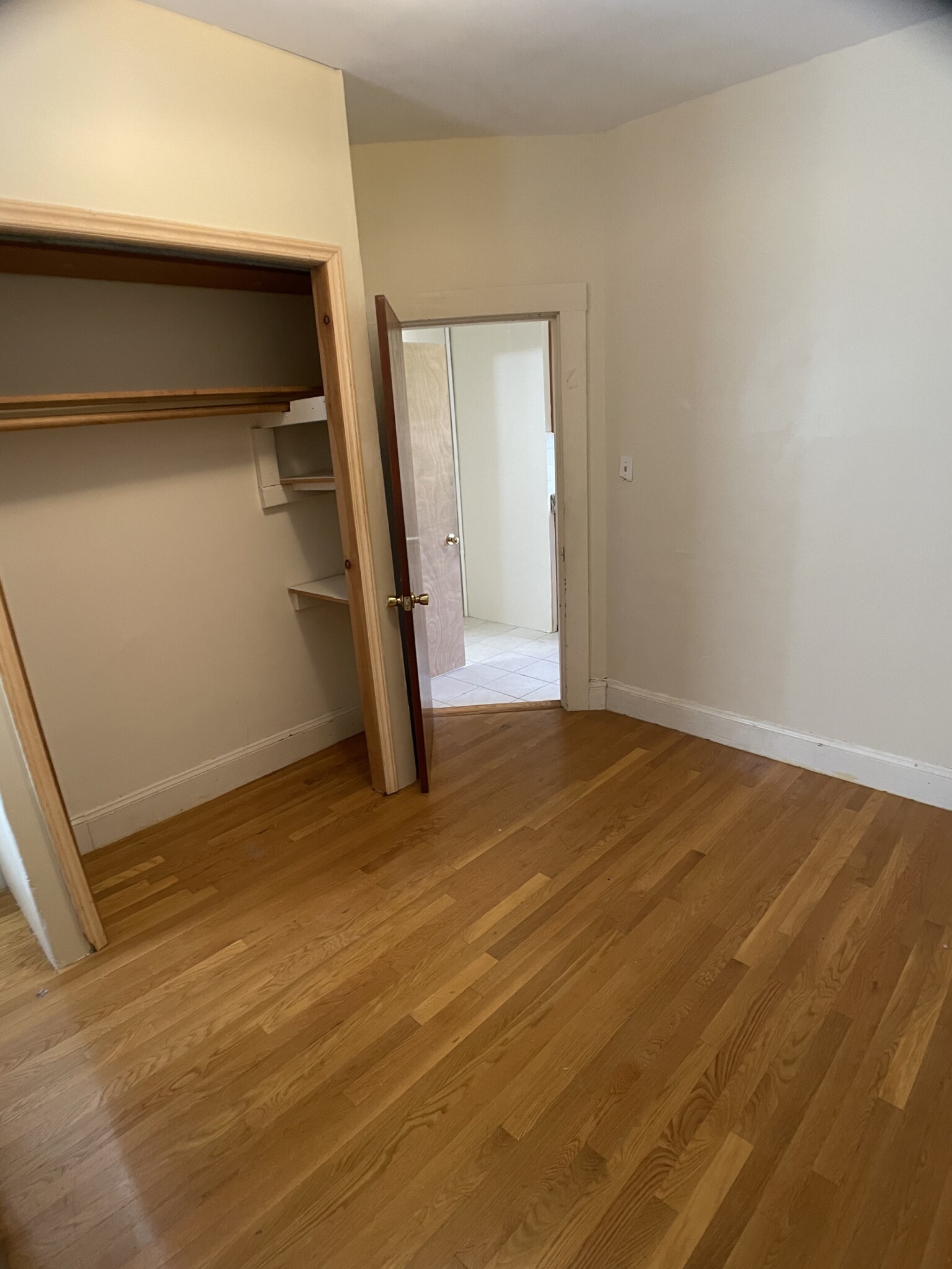 2 bed, 1 bath apartment for rent at 23 Harrison St Unit 1, Ward Two — photo 15 of 16
