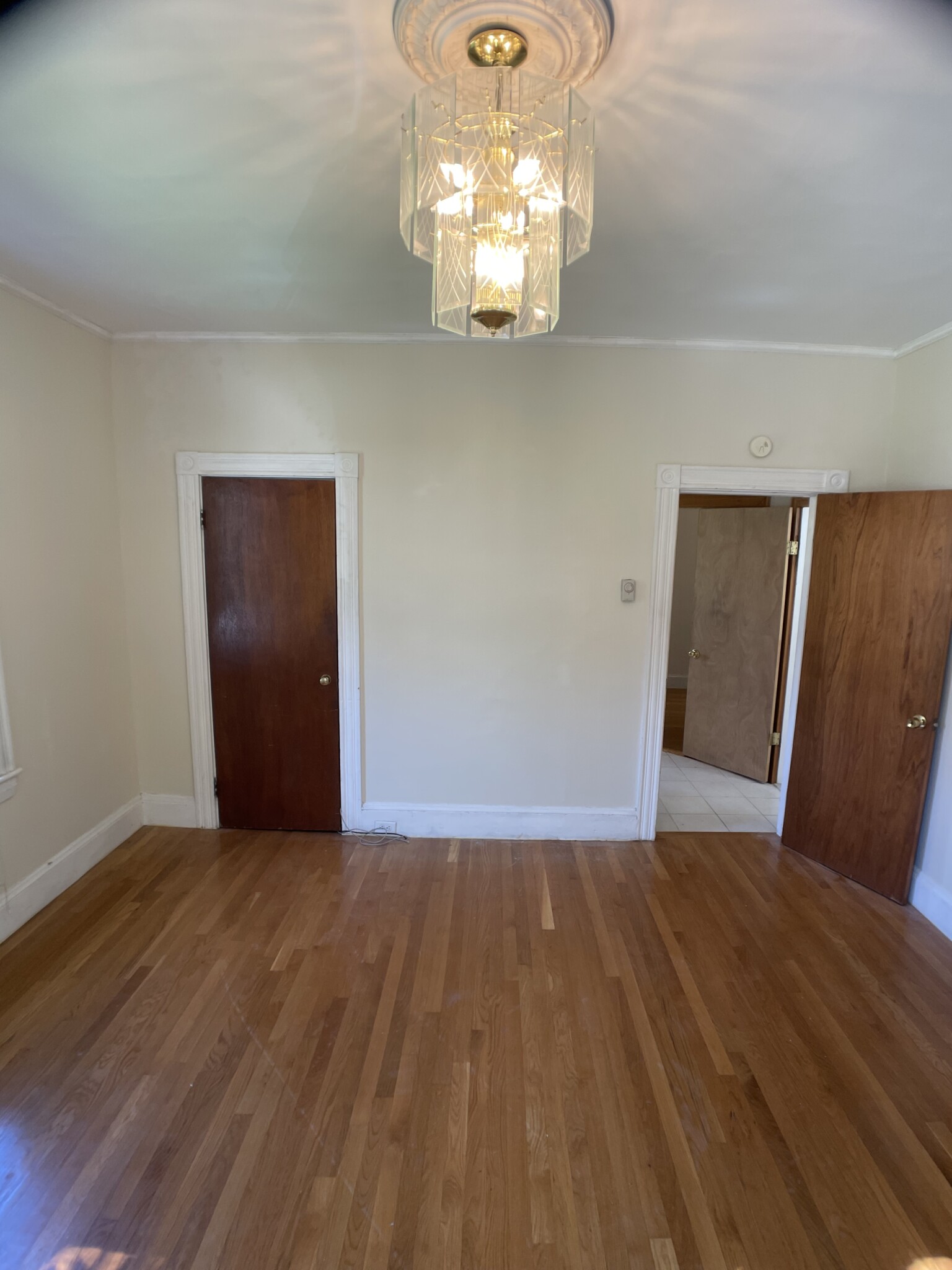 2 bed, 1 bath apartment for rent at 23 Harrison St Unit 1, Ward Two — photo 10 of 16
