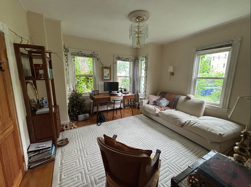 2 bed, 1 bath apartment for rent at 23 Harrison St Unit 1A, Ward Two