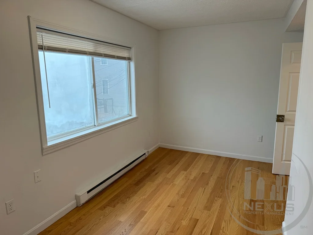 3 bed, 1 bath apartment for rent at 23 Hawley St Unit 2, Worcester — photo 16 of 16