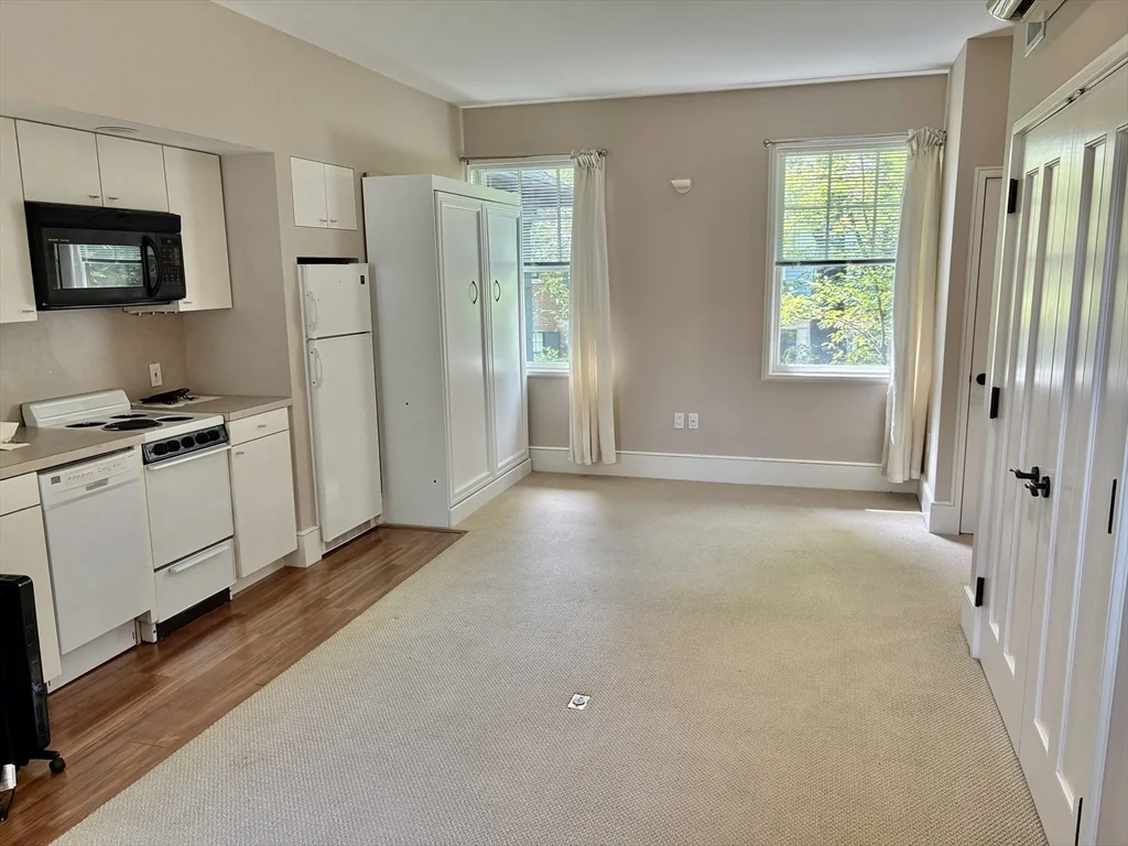 Studio bed, 1 bath apartment for rent at 23 Highland St Unit A, West Cambridge — photo 1 of 9