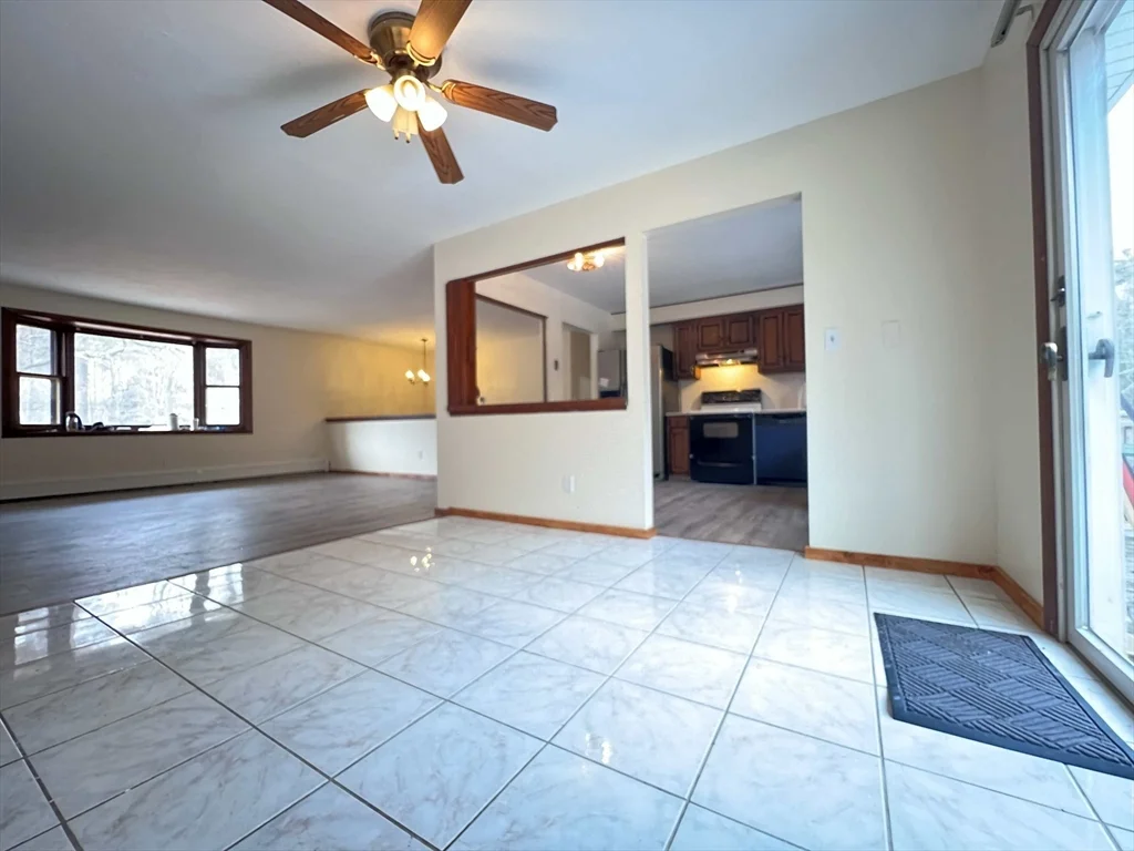 3 bed, 2 bath apartment for rent at 23 Hospital Rd, Templeton — photo 4 of 20
