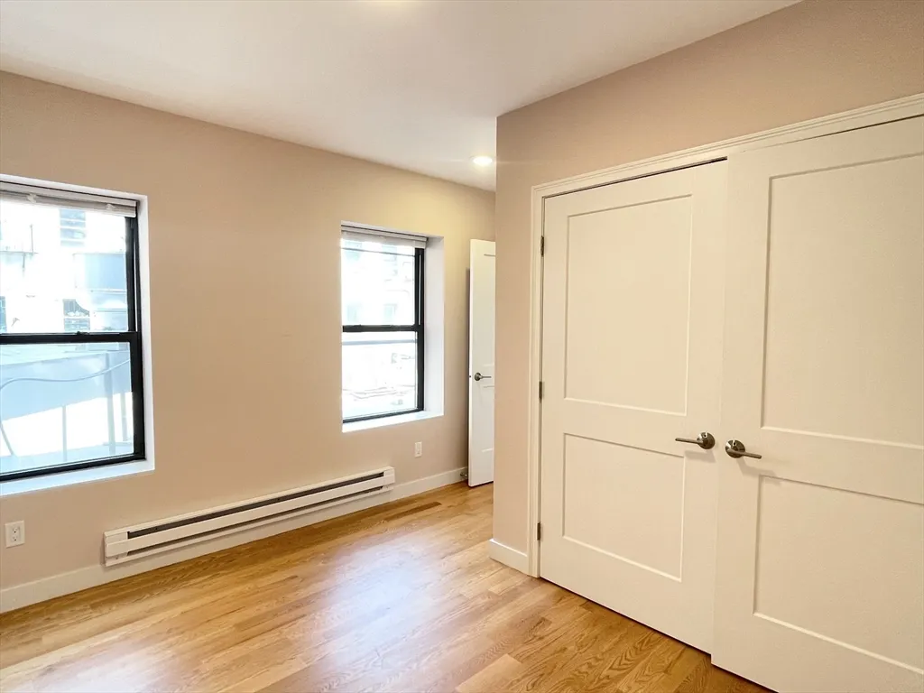 1 bed, 1 bath apartment for rent at 23 Hudson St Unit 202, Chinatown — photo 4 of 8