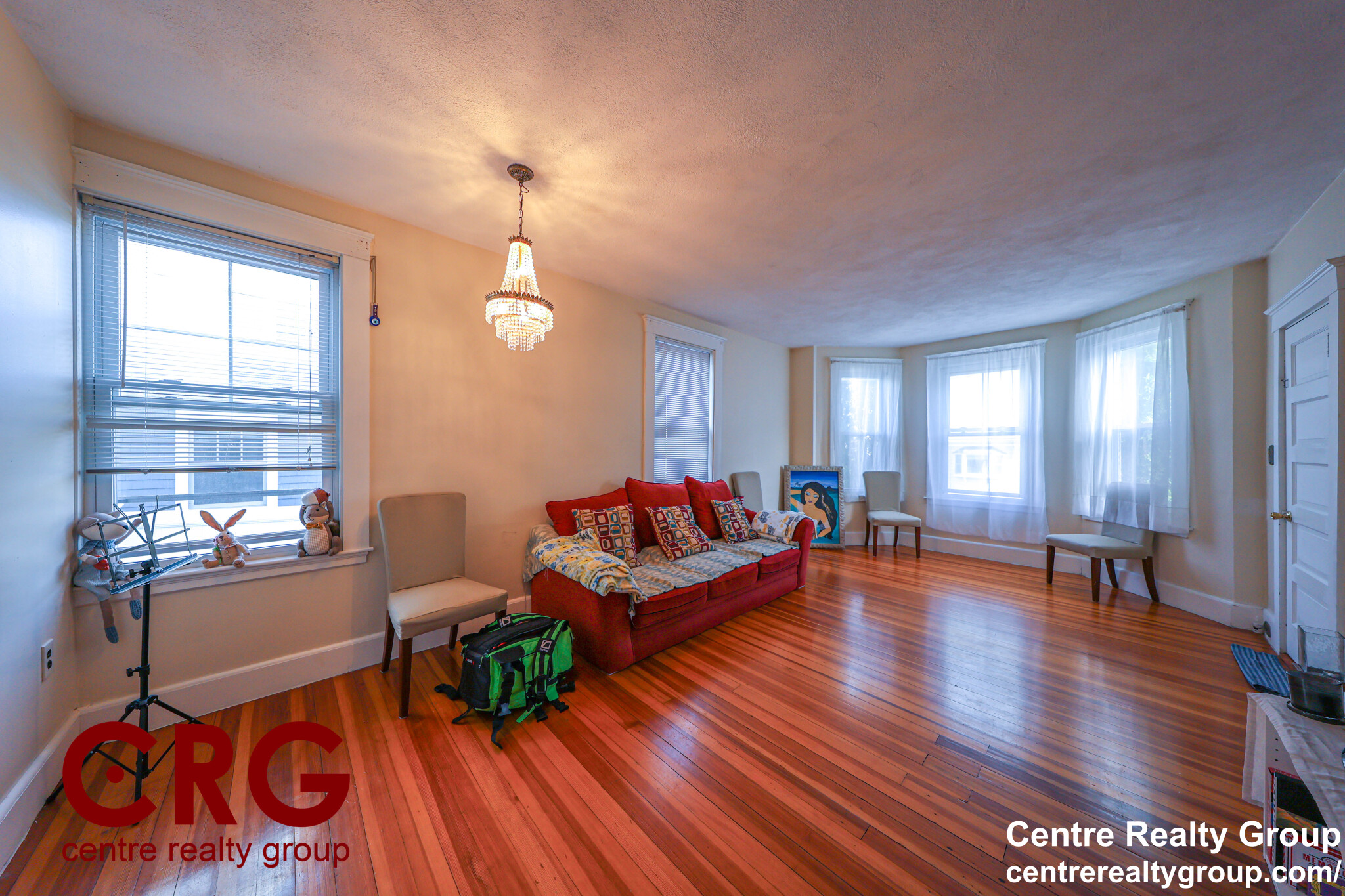 3 bed, 2 bath apartment for rent at 23 Indiana Ter Unit 1, Newton Upper Falls — photo 3 of 23
