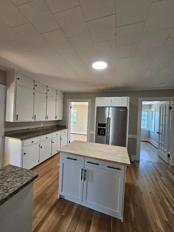 3 bed, 1 bath apartment for rent at 23 Ingalls Unit 2, Swampscott — photo 5 of 24