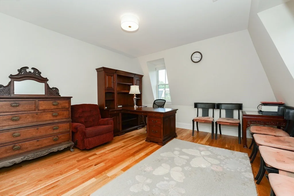 4 bed, 4+ bath apartment for rent at 23 Irving St Unit 1, Mid Cambridge — photo 13 of 20