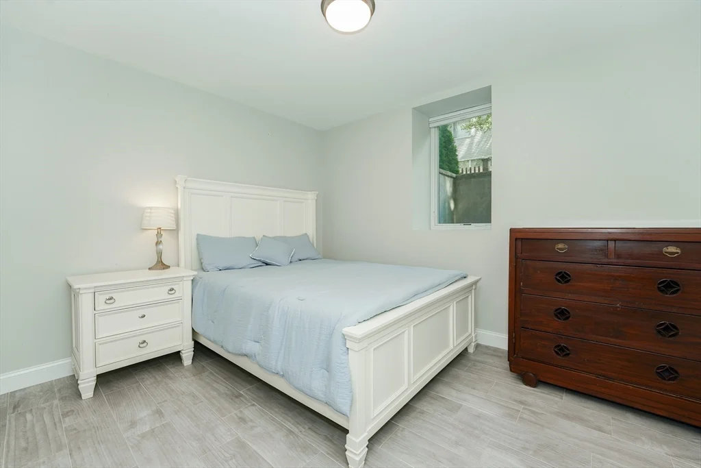 4 bed, 4+ bath apartment for rent at 23 Irving St Unit 1, Mid Cambridge — photo 18 of 20