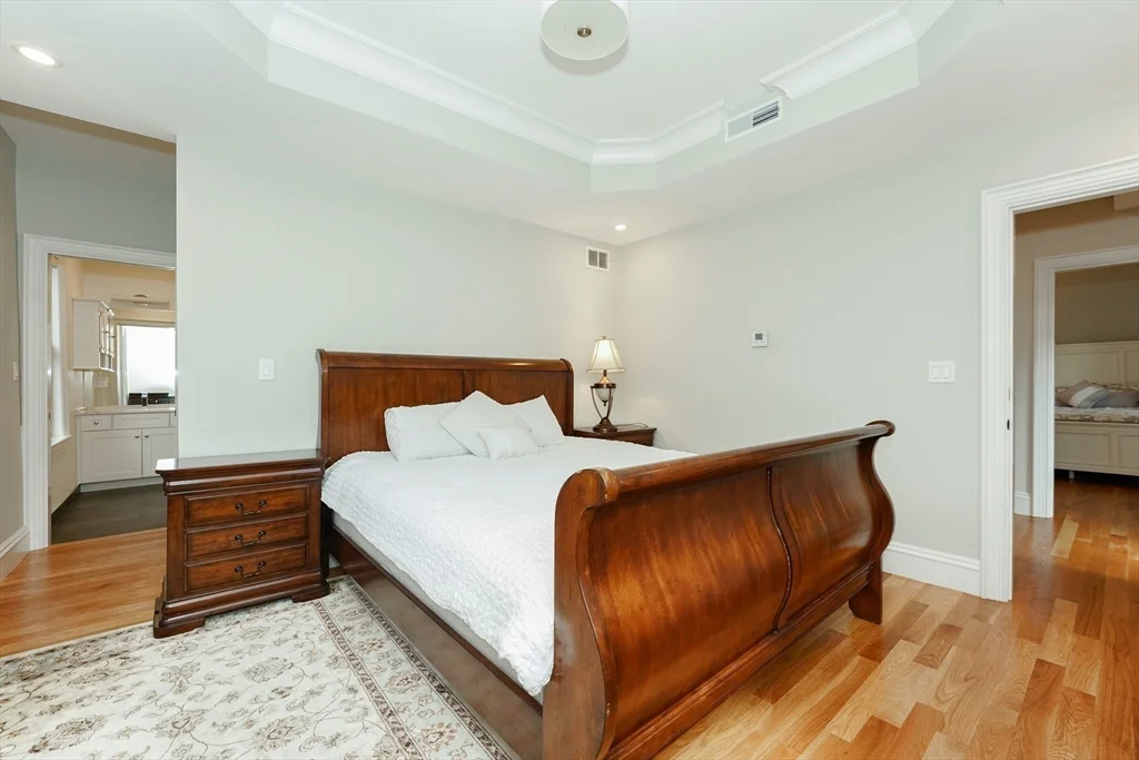 4 bed, 4+ bath apartment for rent at 23 Irving St Unit 1, Mid Cambridge — photo 11 of 20