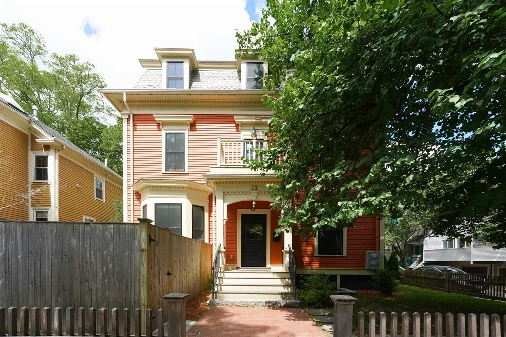 4 bed, 4+ bath apartment for rent at 23 Irving St Unit 1, Mid Cambridge — photo 1 of 20