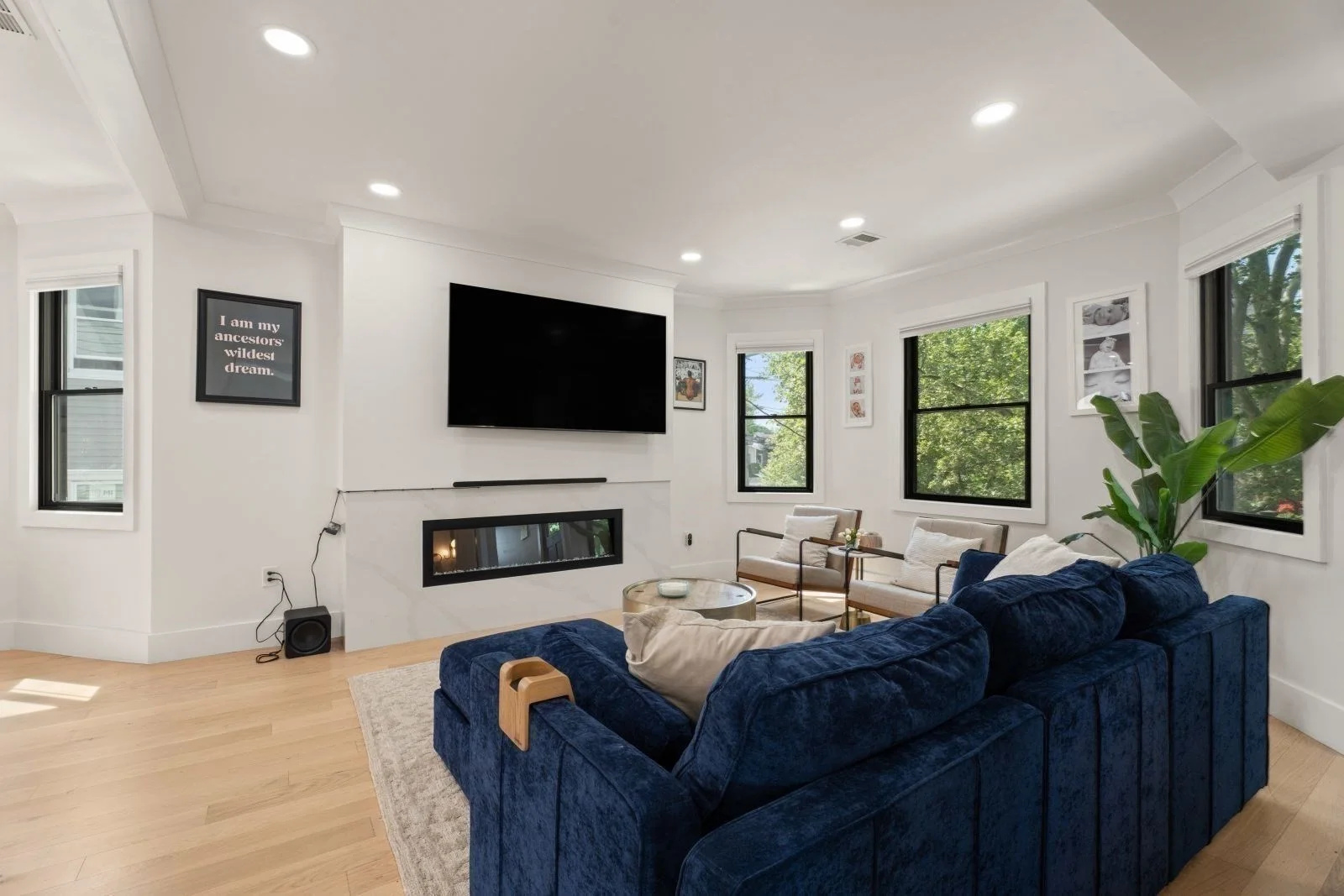 4 bed, 3 bath apartment for rent at 23 Jaques St Unit B, Winter Hill — photo 9 of 42