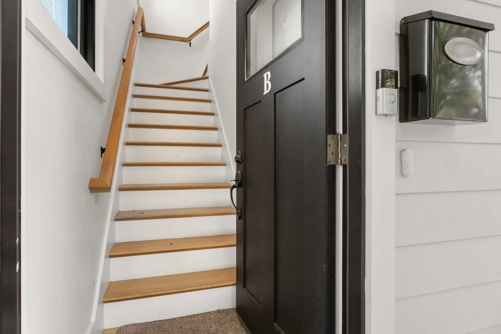 4 bed, 3 bath apartment for rent at 23 Jaques St Unit B, Winter Hill — photo 40 of 42