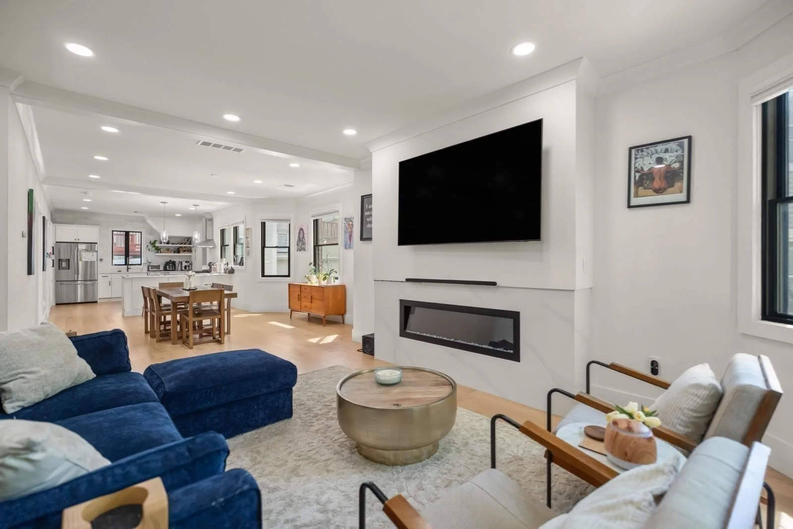 4 bed, 3 bath apartment for rent at 23 Jaques St Unit B, Winter Hill — photo 3 of 42