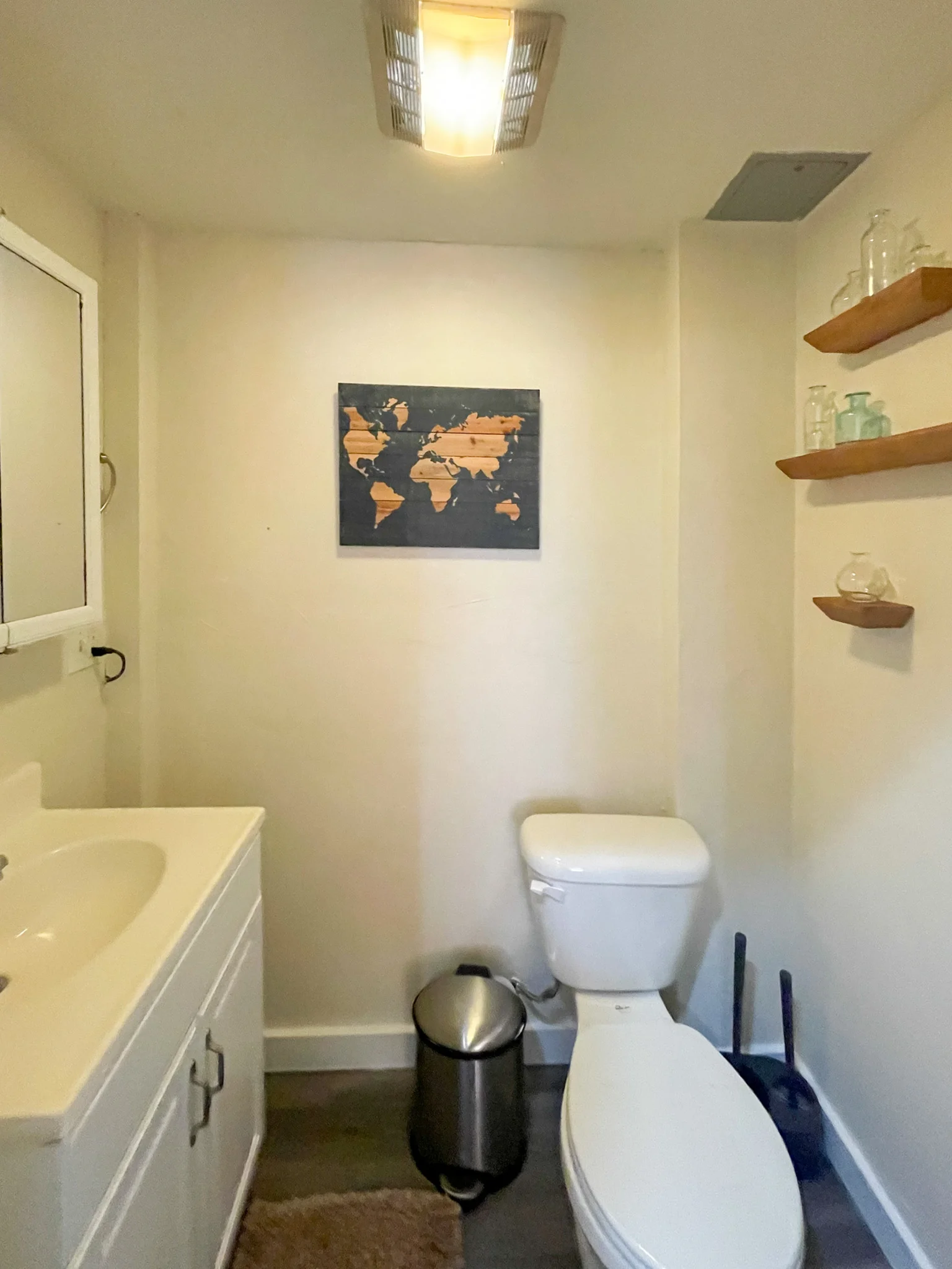 2 bed, 1.5 bath apartment for rent at 23 Jay St Unit 3, Riverside — photo 17 of 17