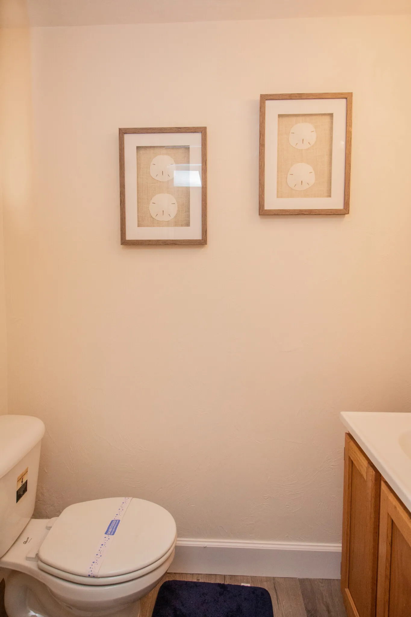 2 bed, 1.5 bath apartment for rent at 23 Jay St Unit B, Riverside — photo 31 of 37