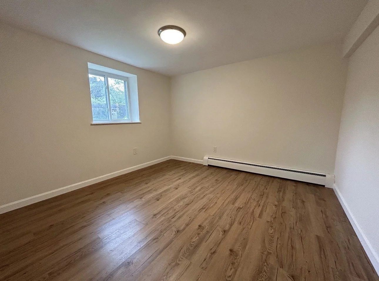 4 bed, 2 bath apartment for rent at 23 Jeffrey Rd, Turkey Hill — photo 15 of 19
