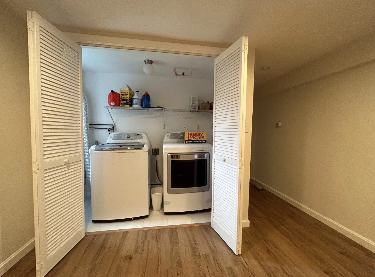 4 bed, 2 bath apartment for rent at 23 Jeffrey Rd, Turkey Hill — photo 13 of 19
