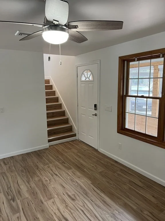 3 bed, 1 bath apartment for rent at 23 Kanawha Ave Unit 23, Agawam — photo 4 of 6