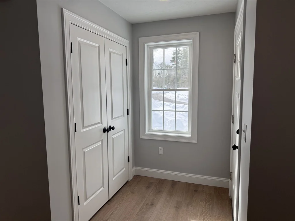 4 bed, 2 bath apartment for rent at 23 Kashmir's Way Unit 23, Middleboro — photo 2 of 32