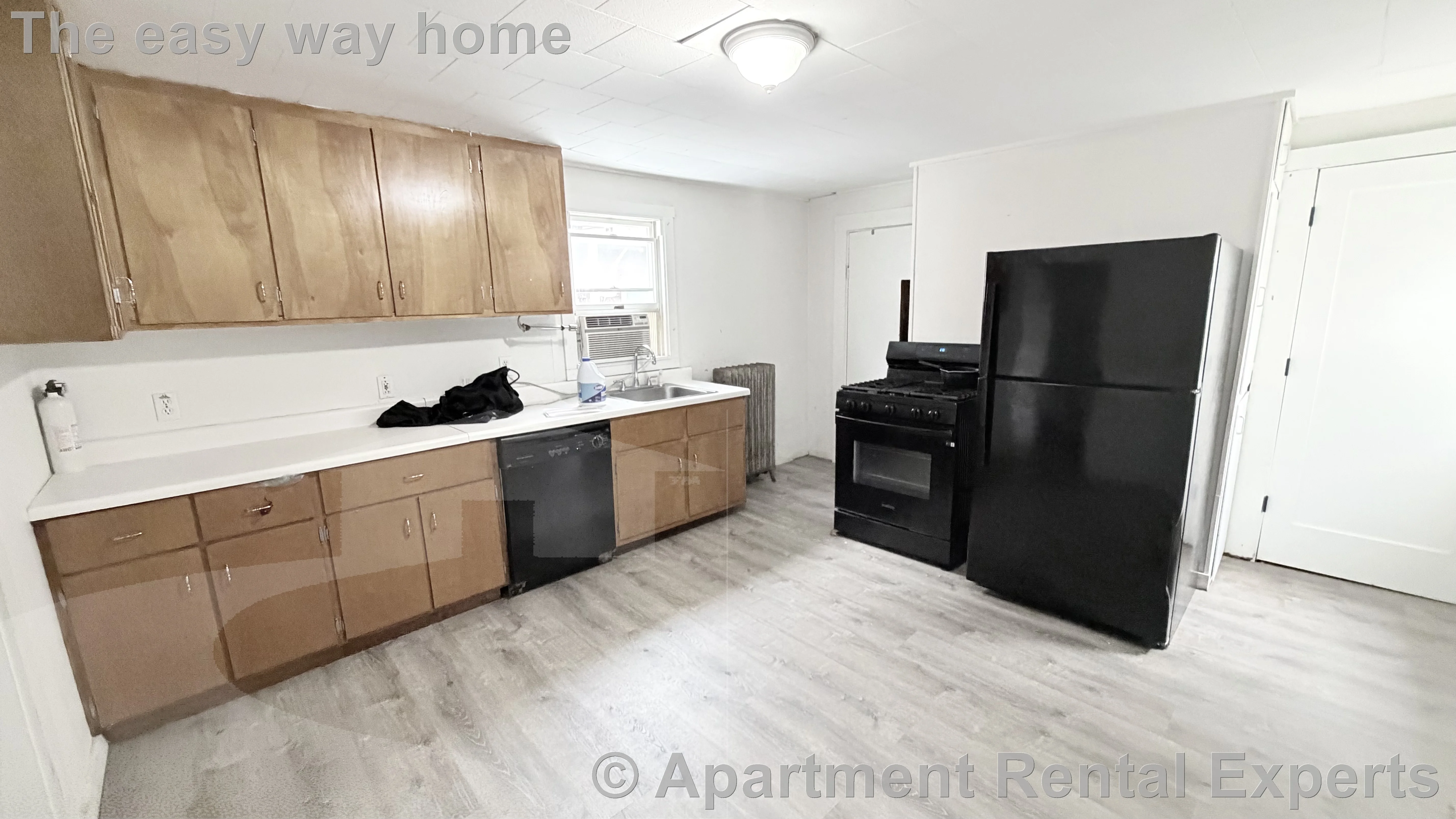 1 bed, 1 bath apartment for rent at 23 Knowlton St Unit 1, East Somerville