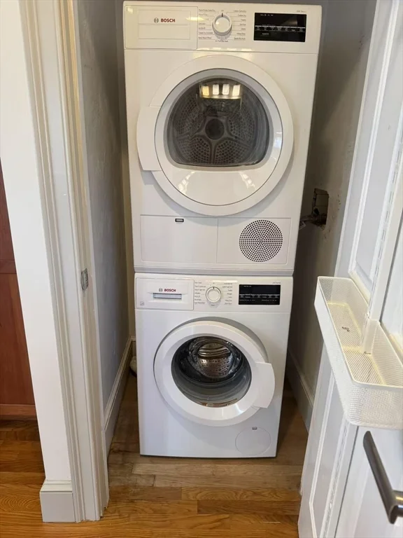 1 bed, 1 bath apartment for rent at 23 Lake St Unit 3, Union Square — photo 8 of 14