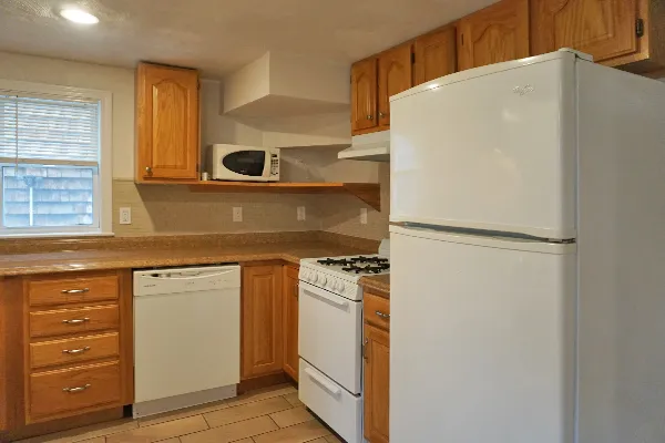 1 bed, 1 bath apartment for rent at 23 Lambert St Unit 01, East Cambridge — photo 1 of 10