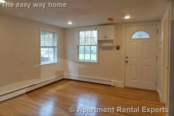 1 bed, 1 bath apartment for rent at 23 Lambert St Unit 1, East Cambridge — photo 5 of 8