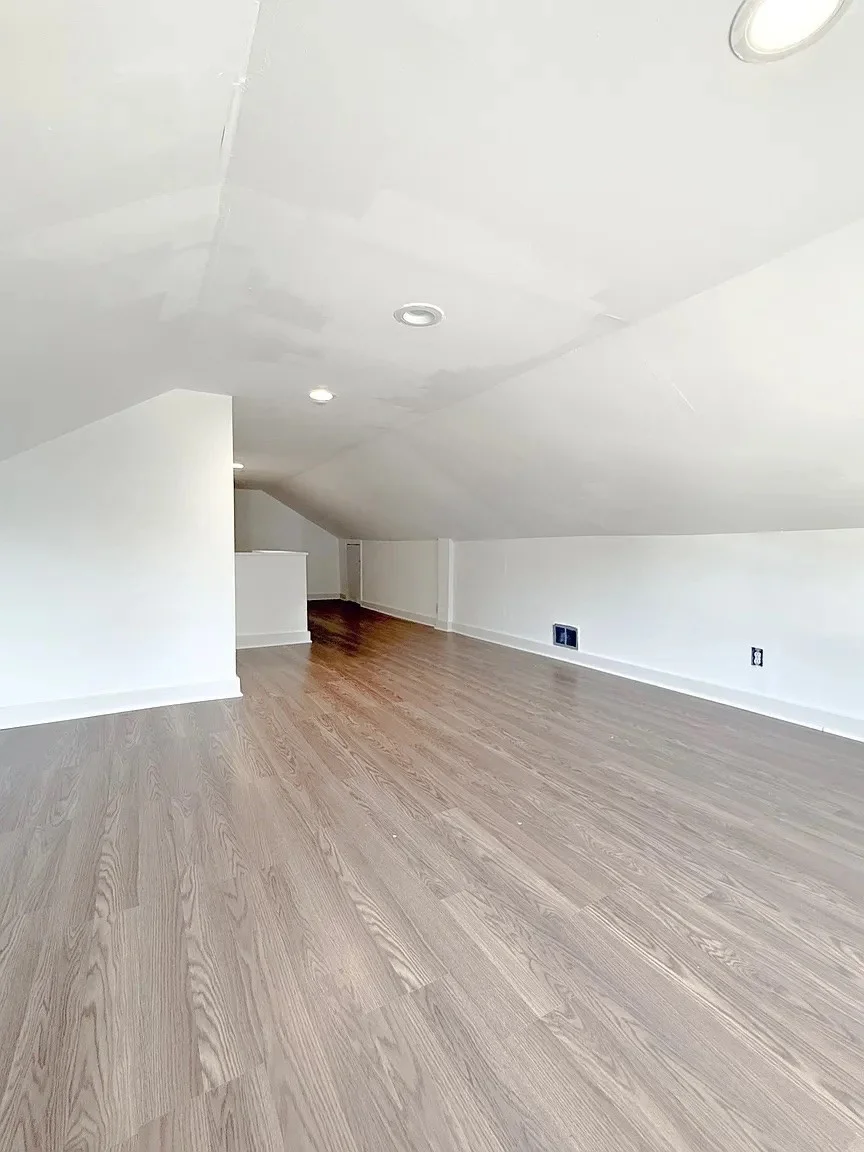 3 bed, 1 bath apartment for rent at 23 Leonard Rd Weymouth Unit 23, Weymouth — photo 8 of 9