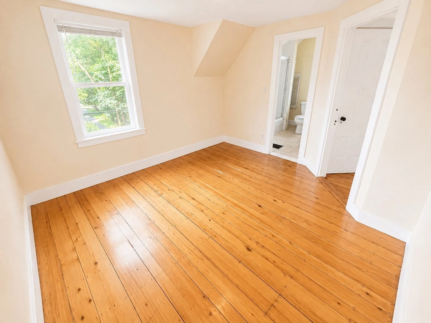 2 bed, 2 bath apartment for rent at 23 Lexington St Unit 23, Weston — photo 13 of 26