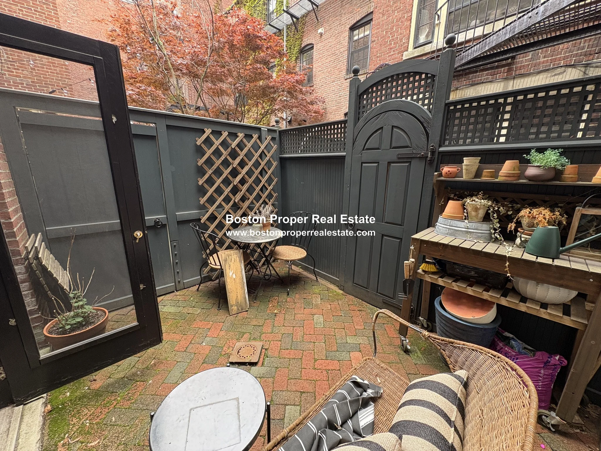 Studio bed, 1 bath apartment for rent at 23 Lime St Unit 1R, Beacon Hill — photo 8 of 11