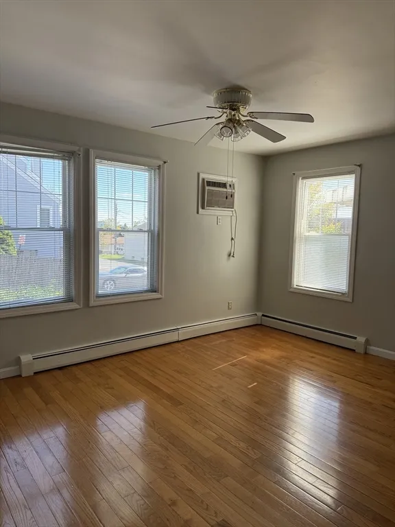 2 bed, 1 bath apartment for rent at 23 Liscomb St Unit 1, Worcester — photo 7 of 14