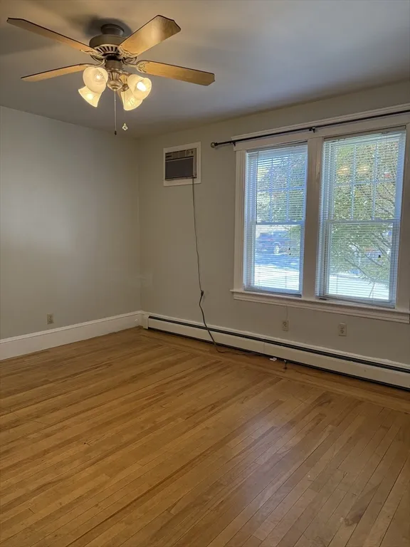 2 bed, 1 bath apartment for rent at 23 Liscomb St Unit 1, Worcester — photo 10 of 14
