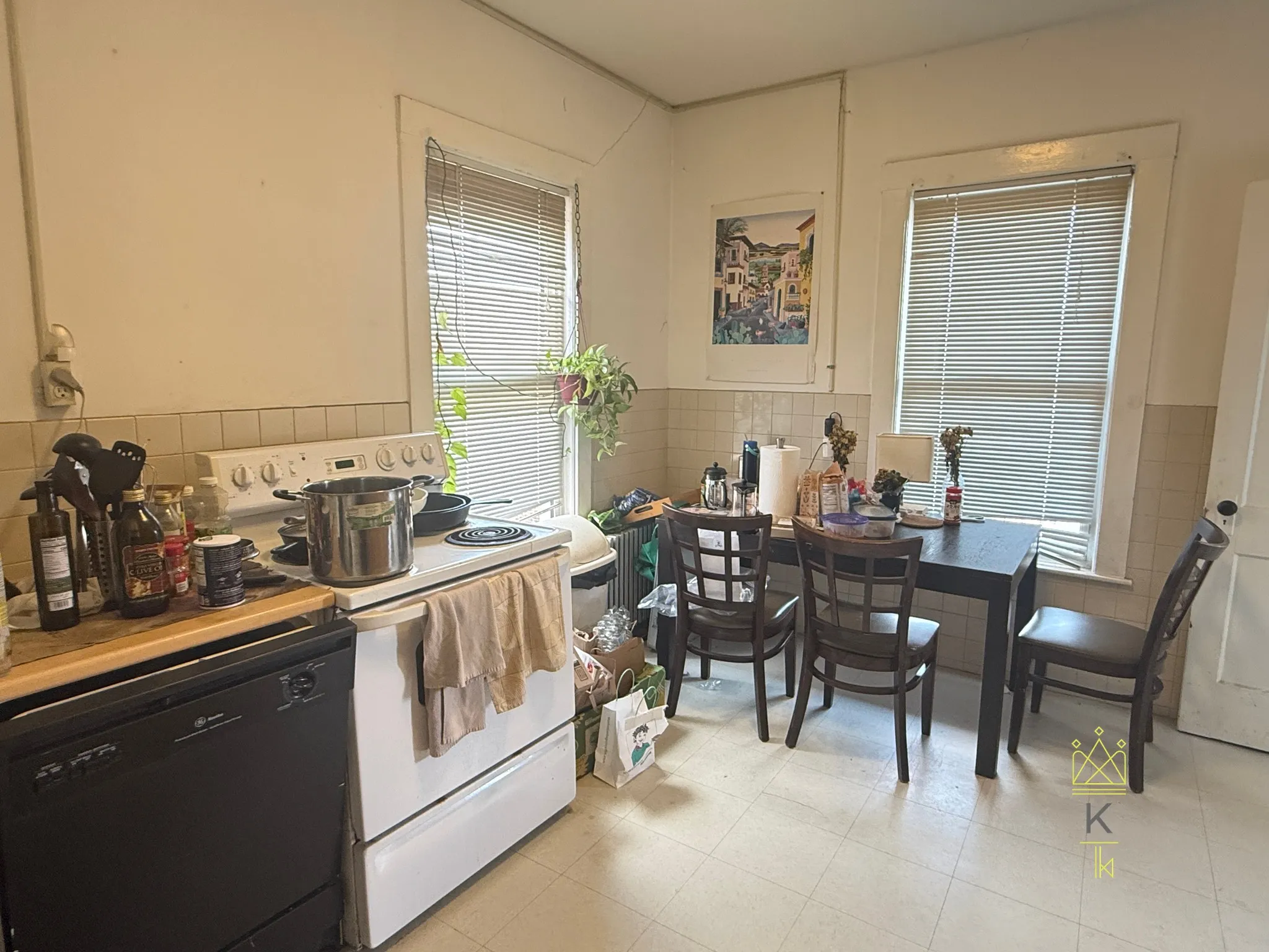 3 bed, 1 bath apartment for rent at 23 Long Ave Unit 3, Brighton — photo 10 of 14