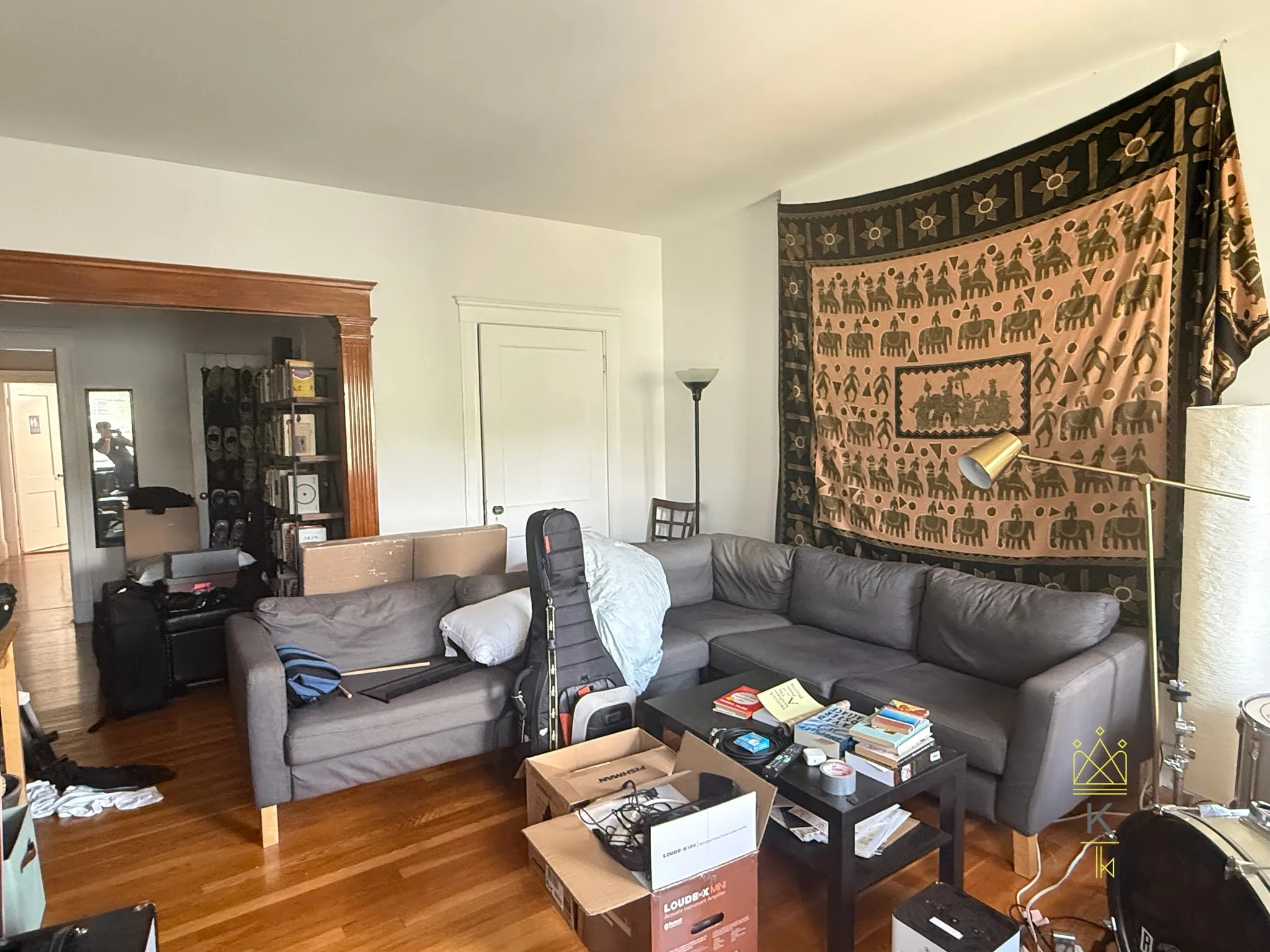 3 bed, 1 bath apartment for rent at 23 Long Ave Unit 3, Brighton — photo 2 of 14