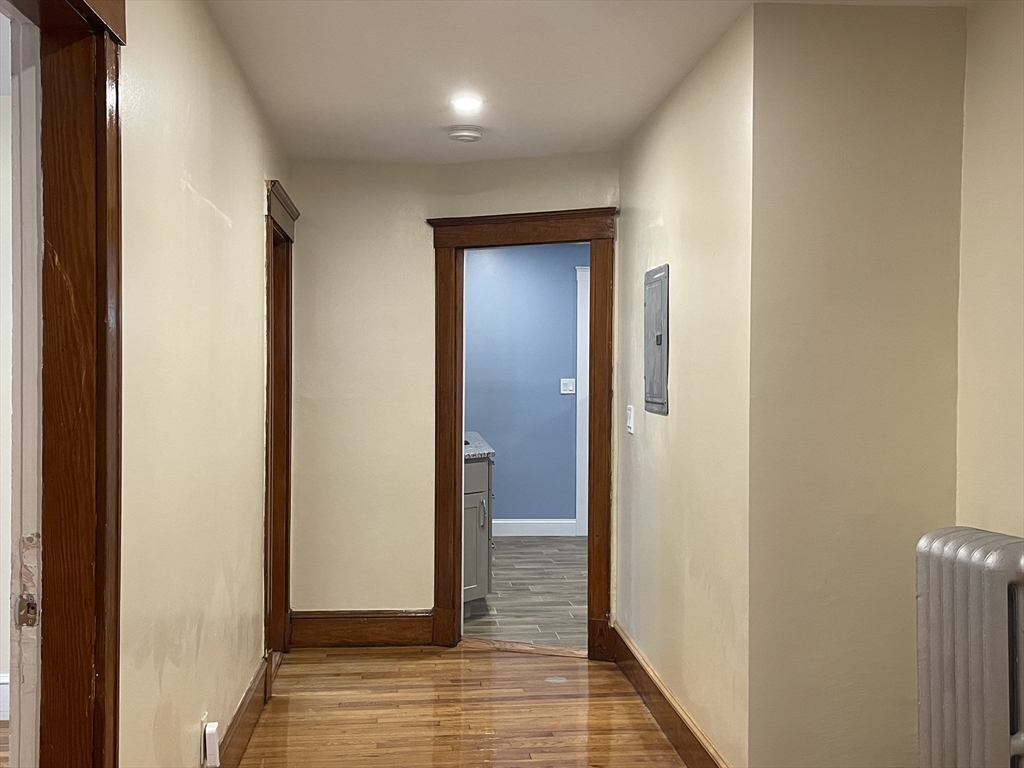 3 bed, 1 bath apartment for rent at 23 Lothrop Ave Unit 1, Milton — photo 8 of 14