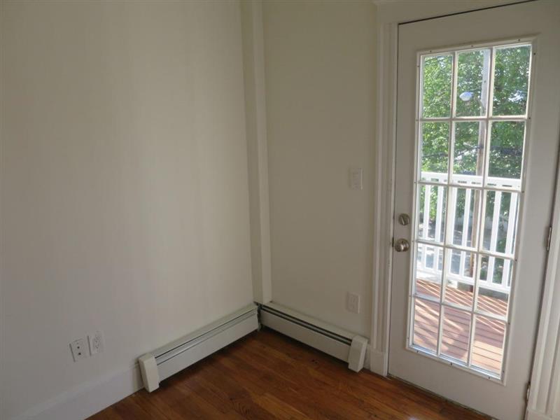 4 bed, 2 bath apartment for rent at 23 Lowell St Unit 2, Spring Hill — photo 8 of 38