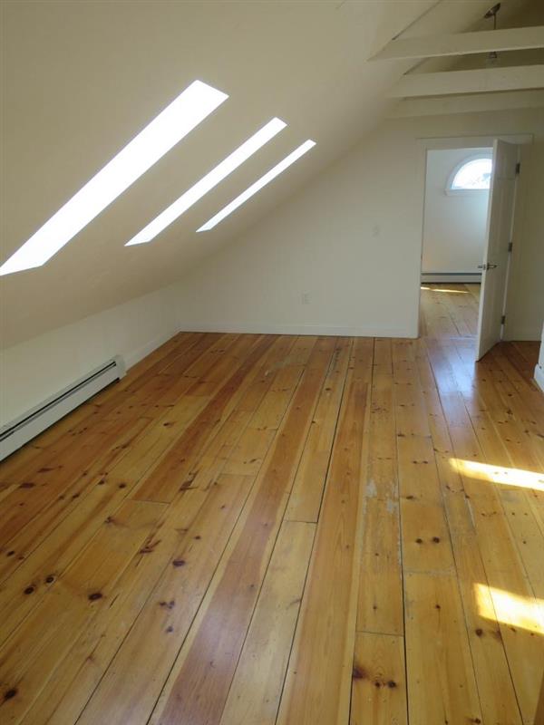 4 bed, 2 bath apartment for rent at 23 Lowell St Unit 2, Spring Hill — photo 15 of 38