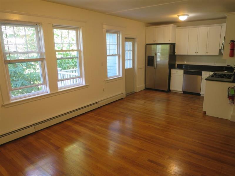 4 bed, 2 bath apartment for rent at 23 Lowell St Unit 2, Spring Hill — photo 2 of 38