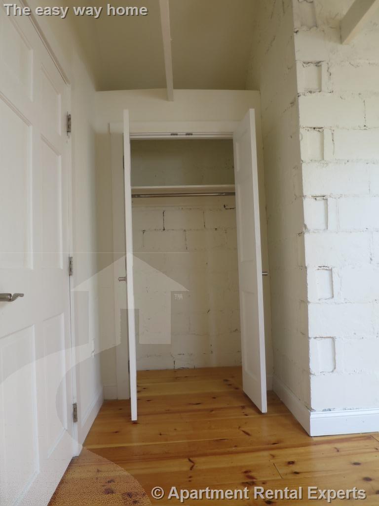 4 bed, 2 bath apartment for rent at 23 Lowell St Unit 2L, Porter Square — photo 20 of 38