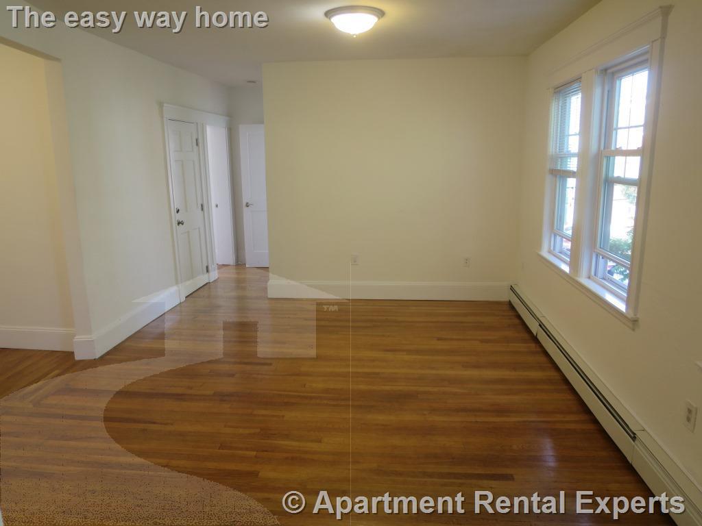4 bed, 2 bath apartment for rent at 23 Lowell St Unit 2L, Porter Square — photo 4 of 38