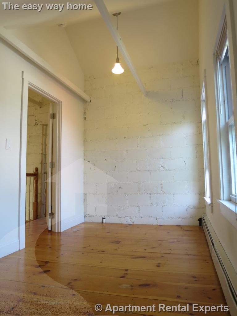 4 bed, 2 bath apartment for rent at 23 Lowell St Unit 2L, Porter Square — photo 24 of 38