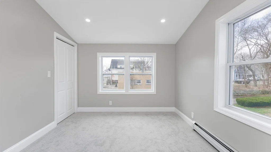 3 bed, 1 bath apartment for rent at 23 Lynn St, Peabody — photo 16 of 18