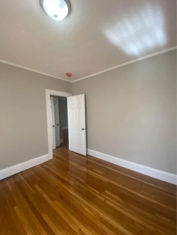 3 bed, 1 bath apartment for rent at 23 Mall St Unit 2, Lynn — photo 5 of 17