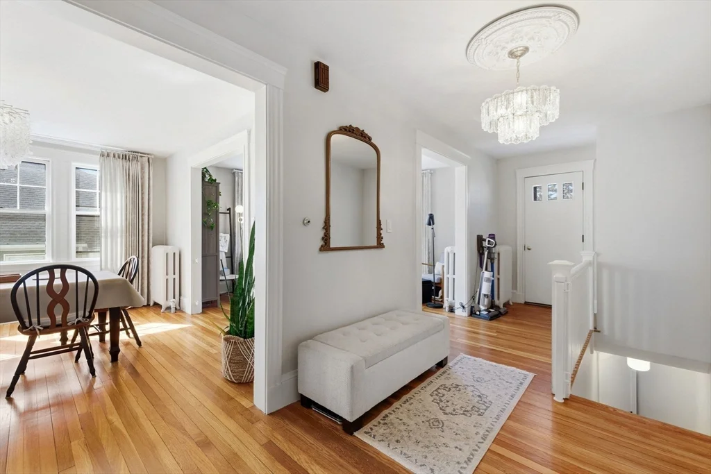 3 bed, 1 bath apartment for rent at 23 Matchett Unit 2, Brighton — photo 3 of 20