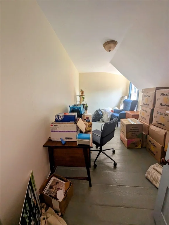 2 bed, 1 bath apartment for rent at 23 Mechanic Unit 2, Shelburne Falls — photo 11 of 17